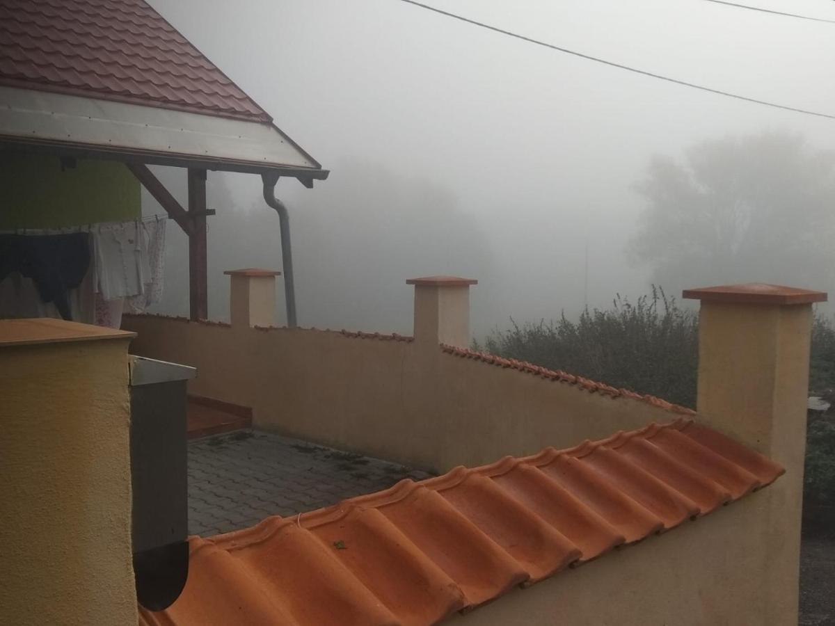 Vahanec Guest House Samson מראה חיצוני תמונה
