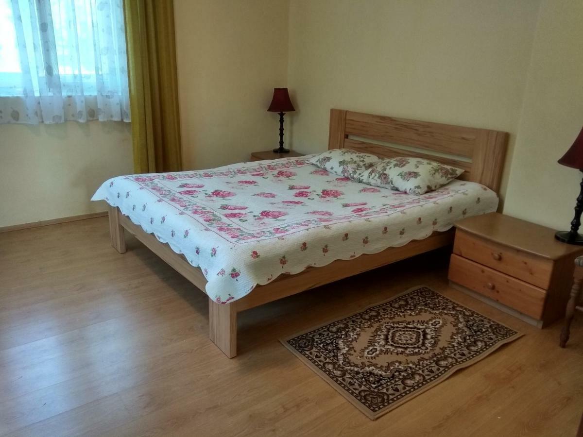 Vahanec Guest House Samson מראה חיצוני תמונה